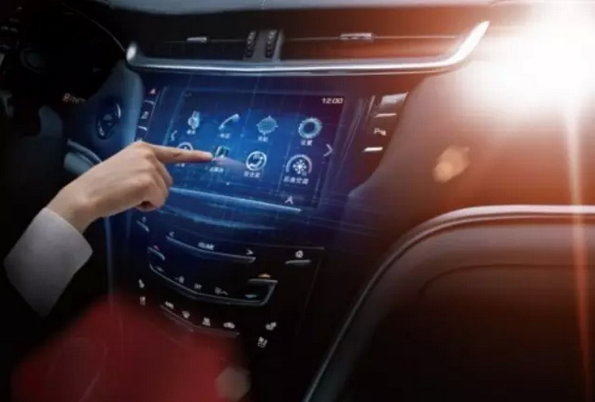 引爆F(xiàn)PC產(chǎn)業(yè)商機(jī)：汽車產(chǎn)品的電子化