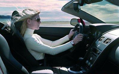 女司機(jī)駕車安全寶典，柔性電路板廠敬上