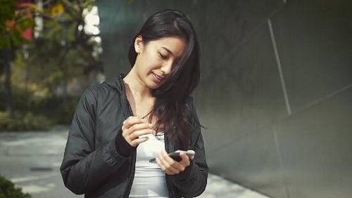 軟板廠資訊：這件夾克能讓我冬天穿一件衣服就夠了？！