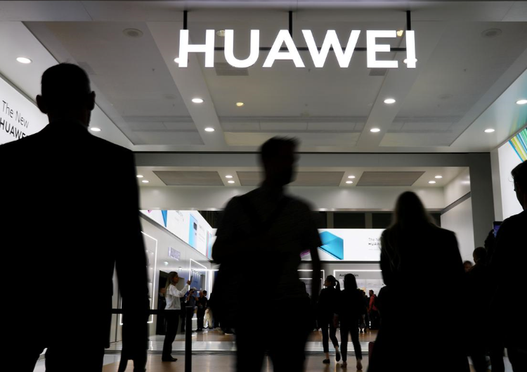 柔性線路板廠之美國(guó)正式宣布華為、中興對(duì)國(guó)家安全構(gòu)成威脅