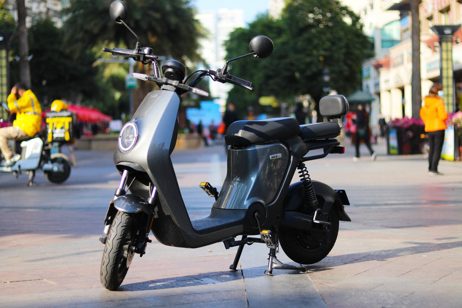 電池FPC之2023年投入到電動車維修行業(yè)中，還能賺到錢嗎？