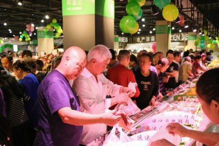 快遞柜成共享冰箱，用戶“憑碼取菜”